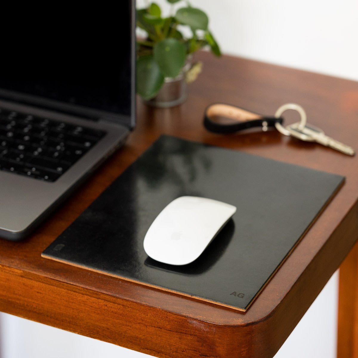 Tapis de souris en cuir personnalisable avec gravure