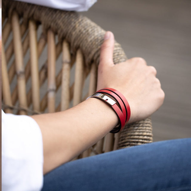 Pulsera roja | U-TURN TRIPLE