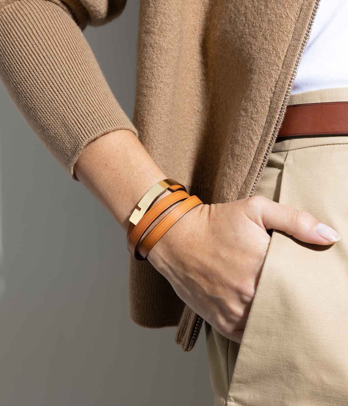 Pulsera cuero camel mujer | U'TURN